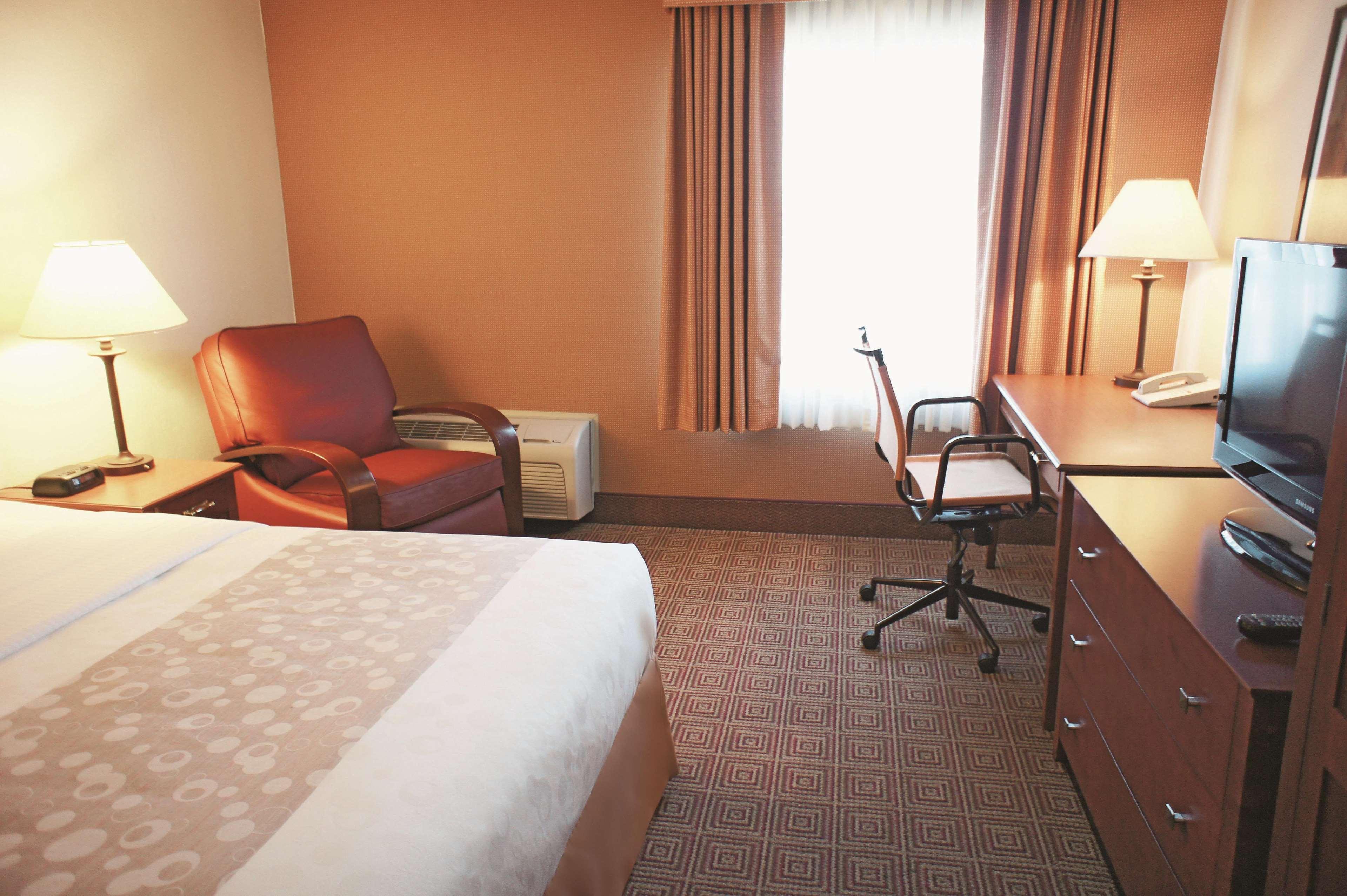 La Quinta By Wyndham Stamford / New York City Εξωτερικό φωτογραφία