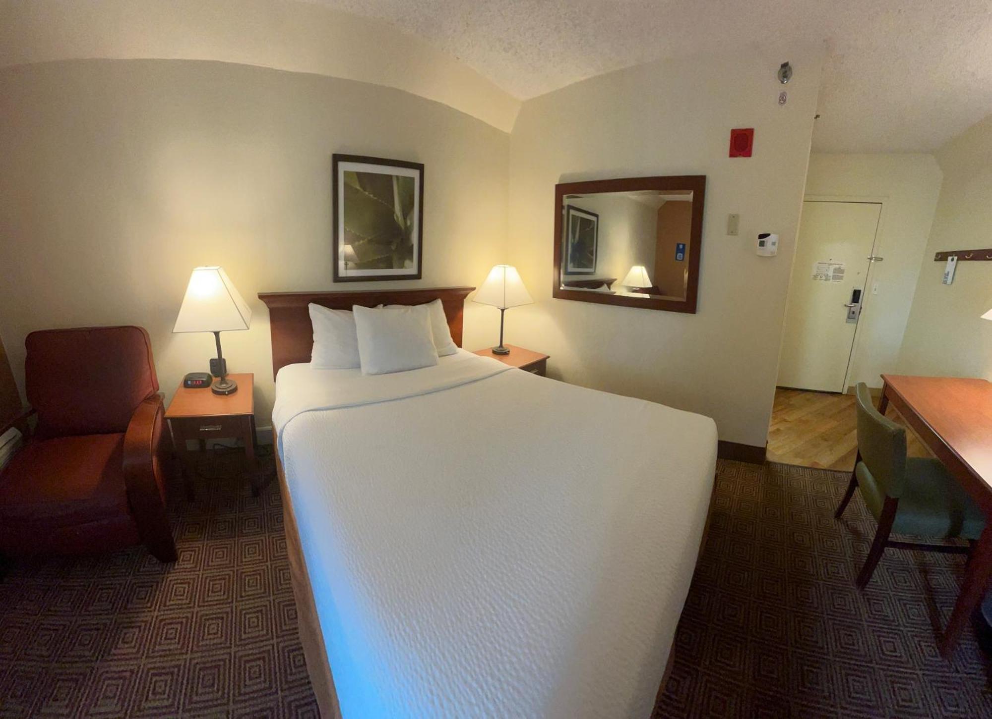 La Quinta By Wyndham Stamford / New York City Εξωτερικό φωτογραφία